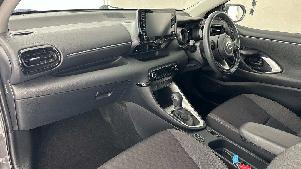 Toyota Yaris 1.5 Vvt-h Dynamic E-cvt Euro 6 Ss  #10