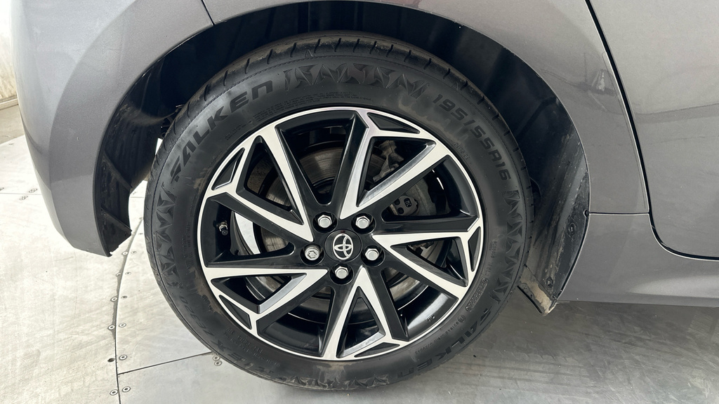 Toyota Yaris 1.5 Vvt-h Dynamic E-cvt Euro 6 Ss  #21