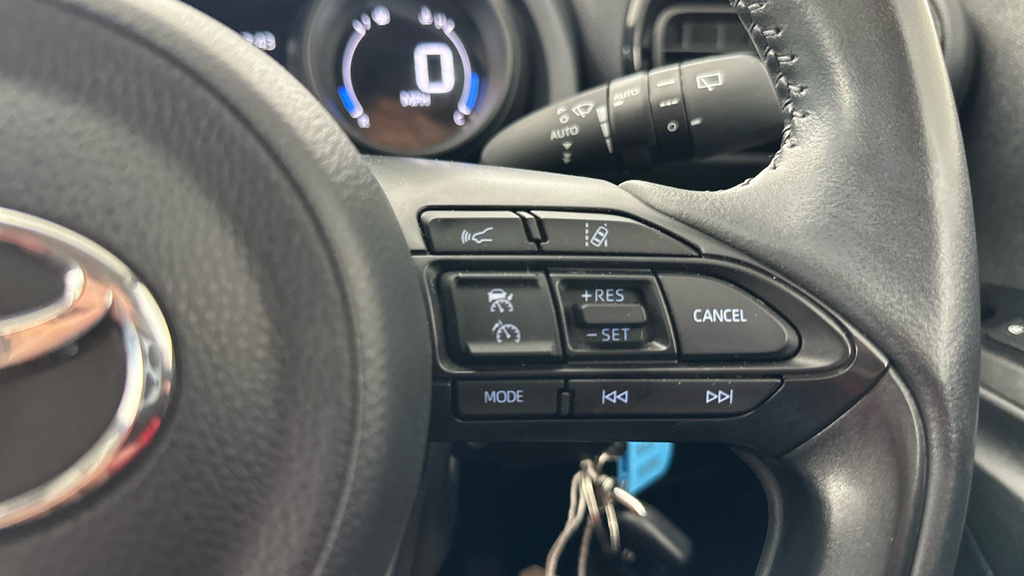 Toyota Yaris 1.5 Vvt-h Dynamic E-cvt Euro 6 Ss  #12