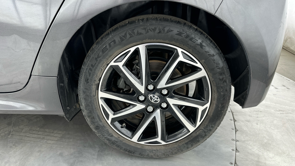 Toyota Yaris 1.5 Vvt-h Dynamic E-cvt Euro 6 Ss  #20