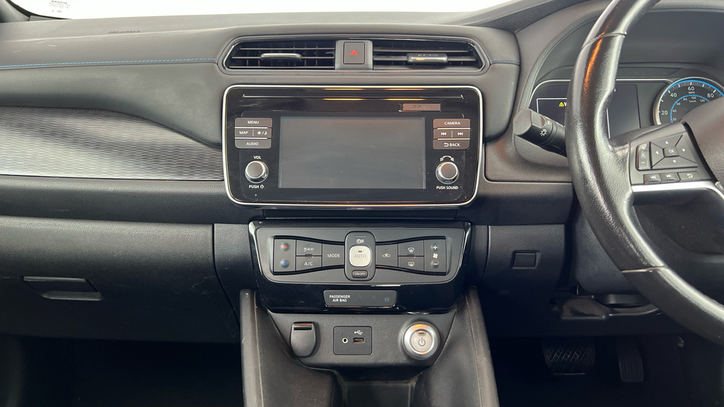 Nissan Leaf 40Kwh Tekna Cwvehiclemarketing Silver #23