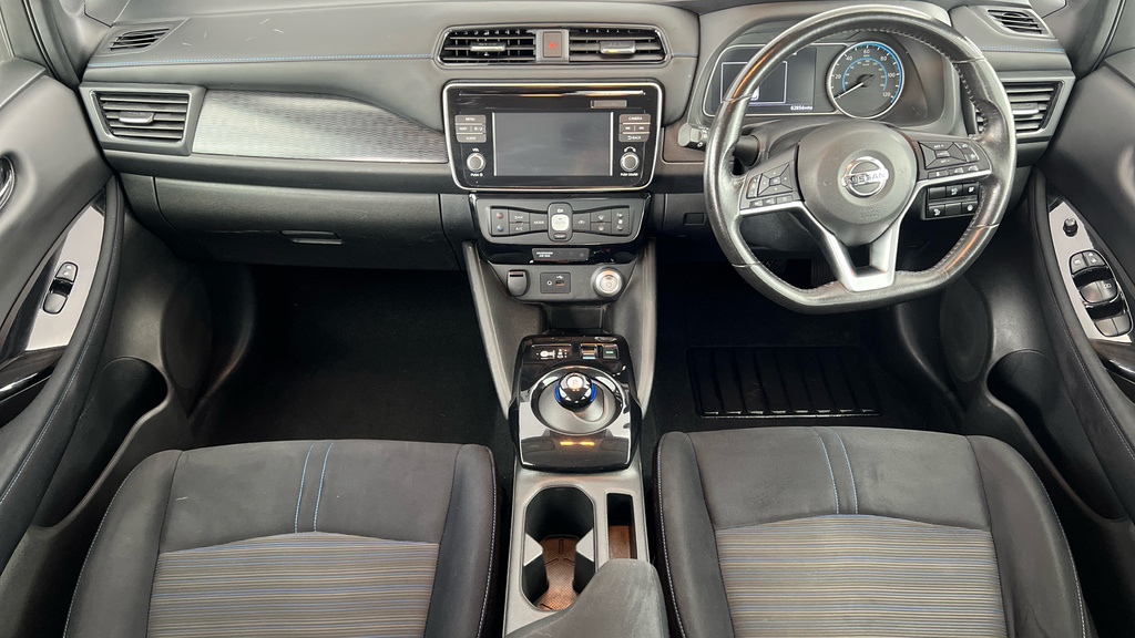 Nissan Leaf 40Kwh Tekna Cwvehiclemarketing Silver #16