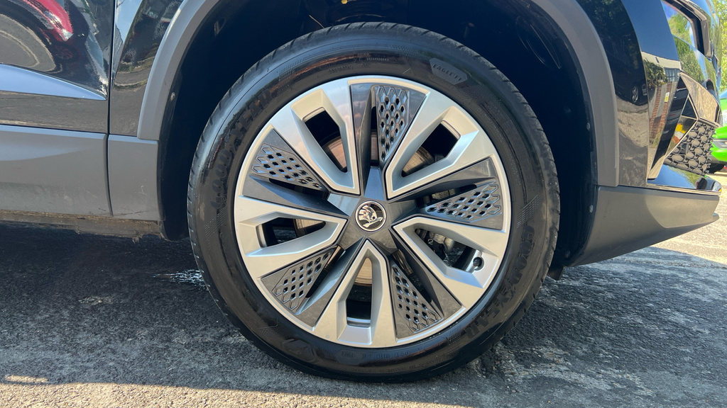 Skoda Karoq Se L Edition 1.5 Tsi 150 Ps Dsg Silver #32