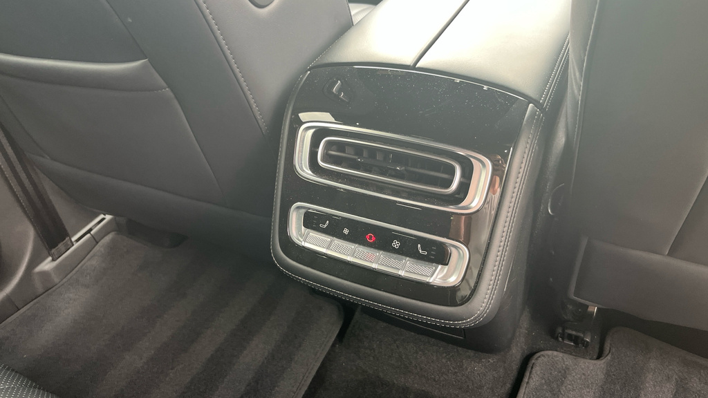 Omoda 9 1.5T Shs 34.46Kwh Noble Suv Plug In Hyb Black #32