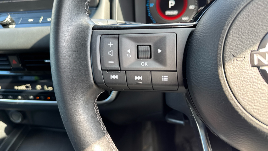 Nissan Qashqai 1.3 Dig-t Mh Acenta Premium Grey #26