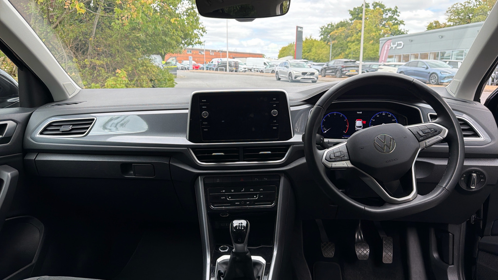 Volkswagen T-Roc 1.5 Tsi Black Edition Dsg Silver #11