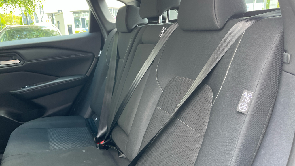 Nissan Qashqai 1.5 E-power N-connecta Silver #14