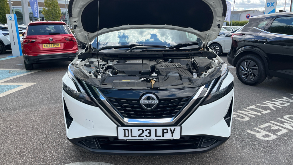Nissan Qashqai 1.5 E-power N-connecta Silver #16