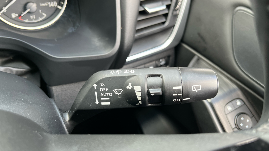 Nissan Qashqai 1.5 E-power N-connecta Silver #30