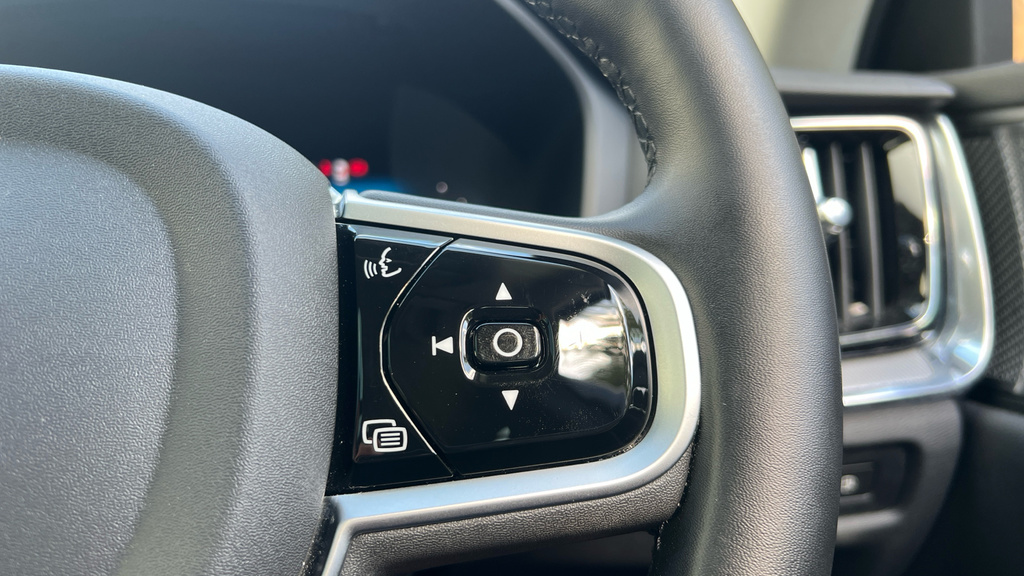 Volvo V60 B4 Mild Hybrid Plus Dark - 2025 74 Blue #32