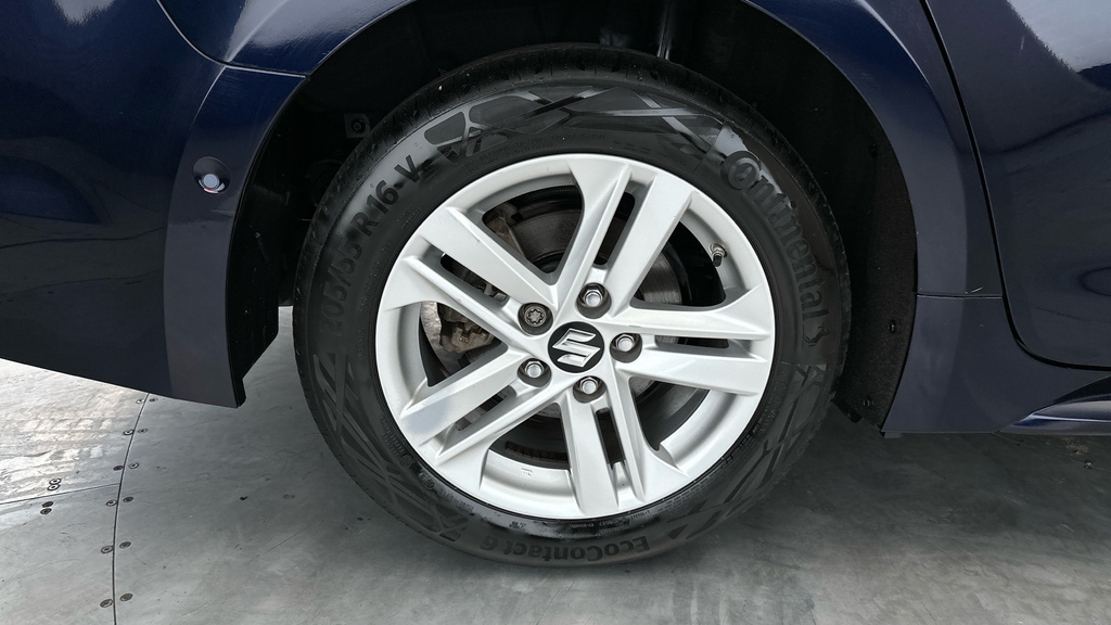 Suzuki Swace 1.8 Hybrid Sz5 Cvt White #25