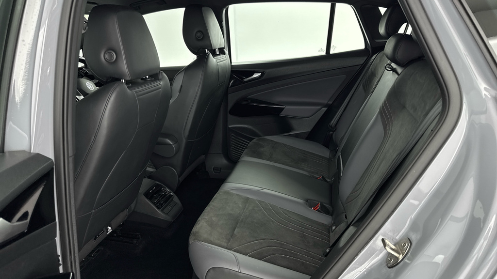 Volkswagen ID.4 Life 52Kwh Pure 148Ps 1-Speed Grey #14