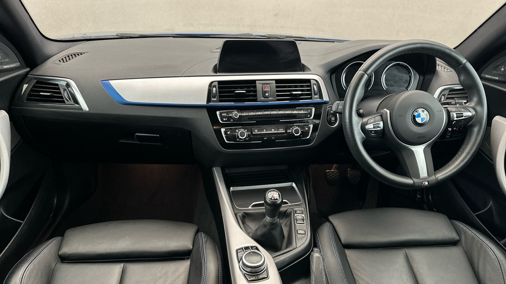 BMW 1 Series 118I 1.5 Sport Nav Hatchback Silver #12