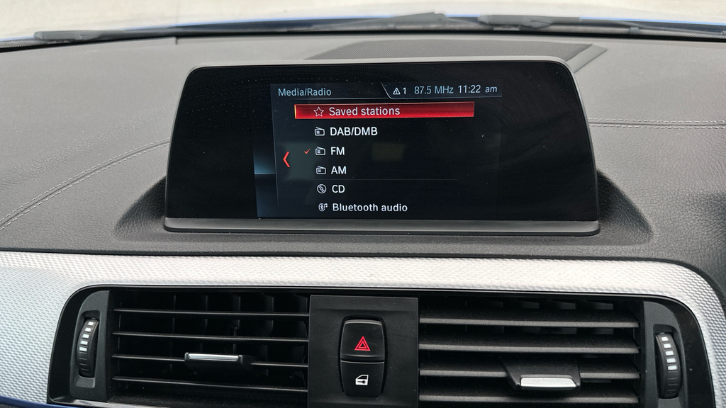 BMW 1 Series 118I 1.5 Sport Nav Hatchback Silver #16