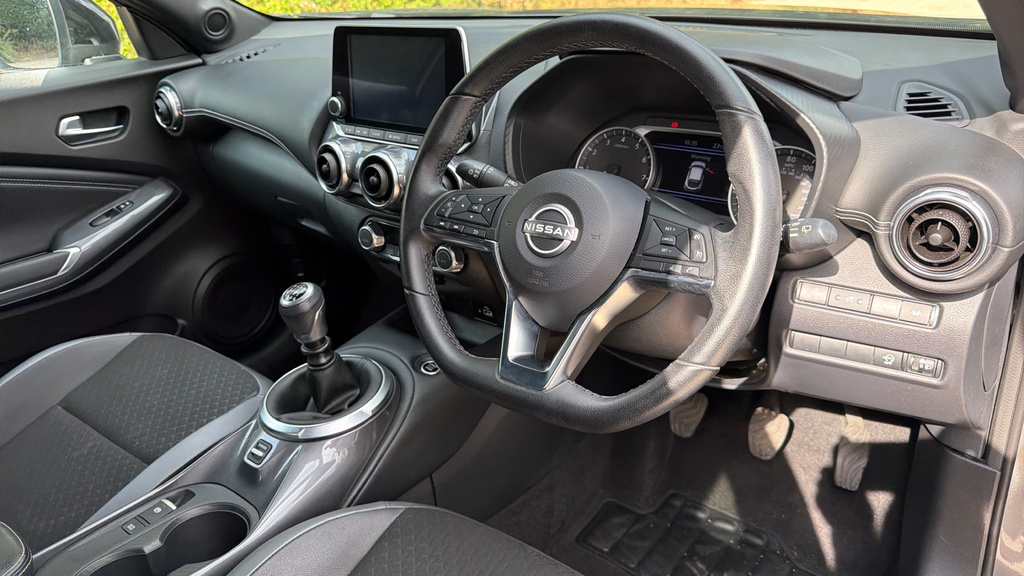 Nissan Juke 1.0 Dig-t N-connecta Euro 6 Ss Blue #9