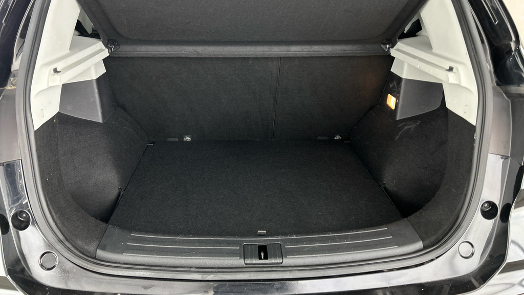 MG ZS 1.0 Exclusive T-gdi 110 Bhp Heated Seats, 10-In Black #21