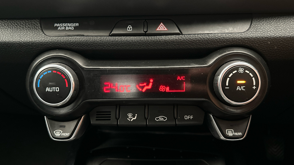 Kia Stonic 1.0 T Gdi Mixx Suv  #17