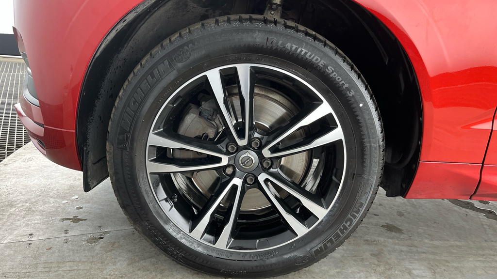 Volvo XC60 Xc60 2.0 T5 250 R Design Pro Awd Geartronic Silver #28