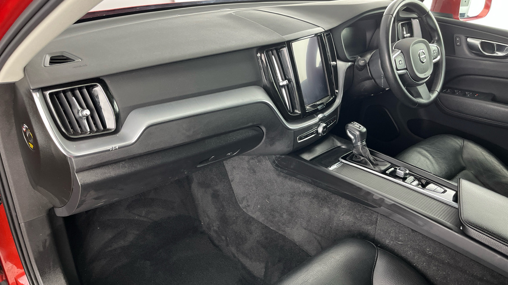 Volvo XC60 Xc60 2.0 T5 250 R Design Pro Awd Geartronic Silver #10