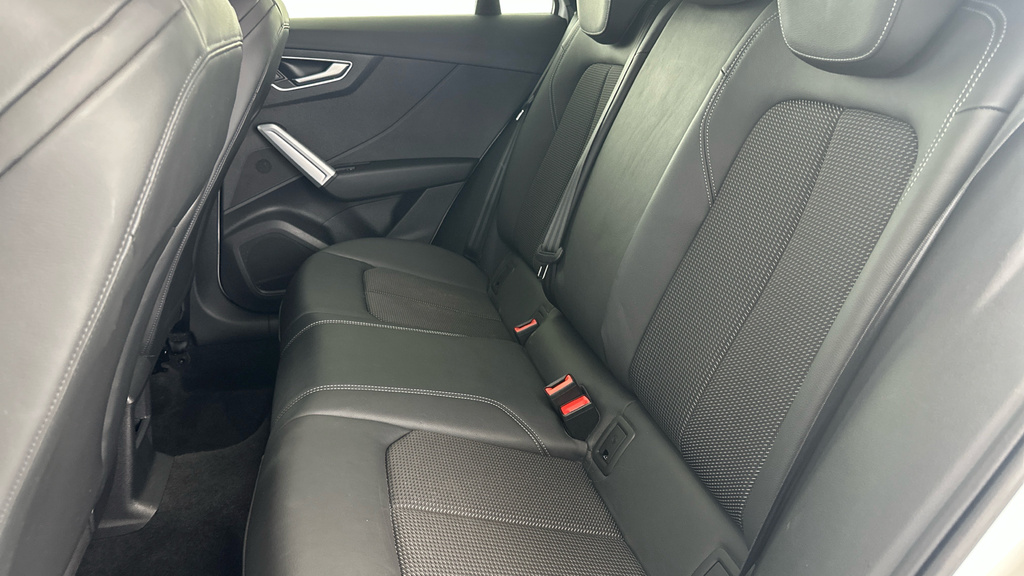 Audi Q2 1.5 Tfsi 35 Black Edition Suv S Tronic Black #26