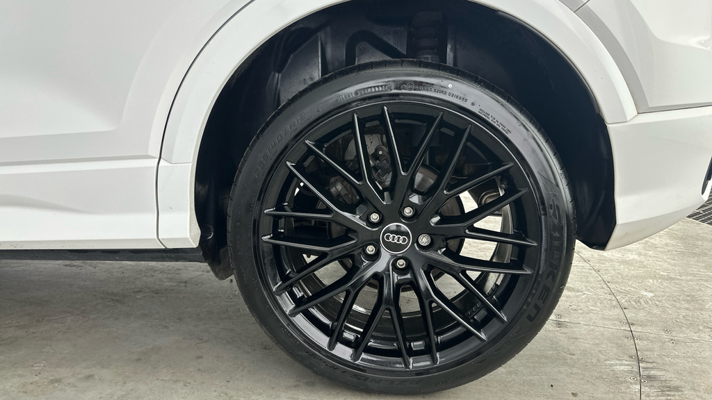 Audi Q2 1.5 Tfsi 35 Black Edition Suv S Tronic Black #30