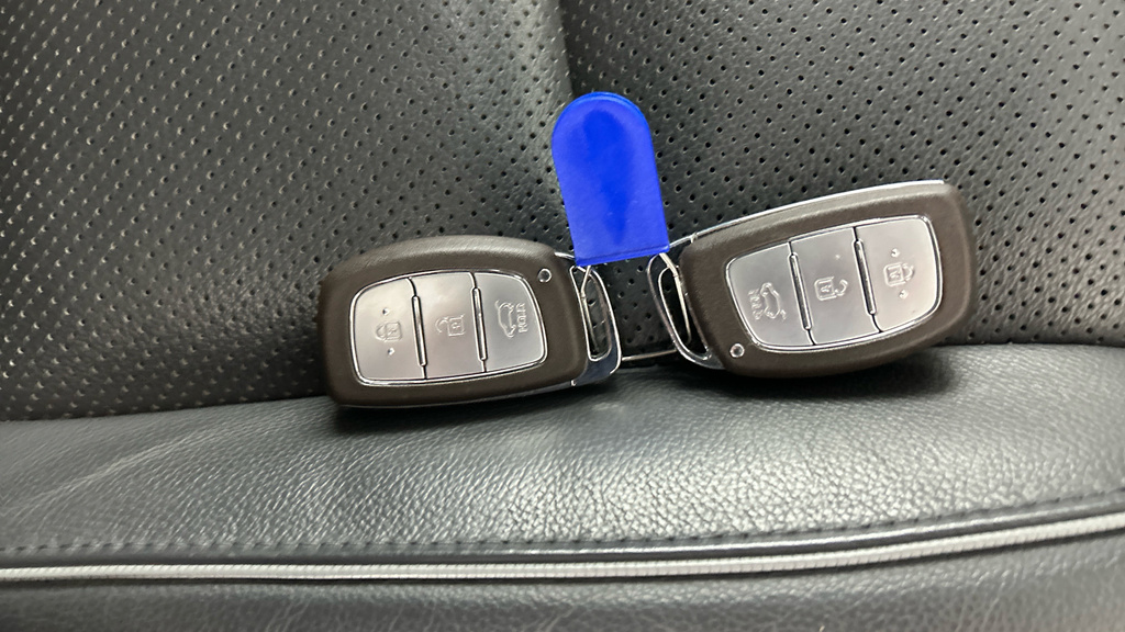 Hyundai Ioniq Premium Se Grey #29