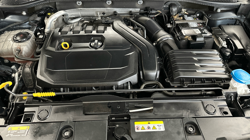 Cupra Formentor 1.4 12.8Kwh Vz1 Suv Plug In Hybrid Dsg Red #22