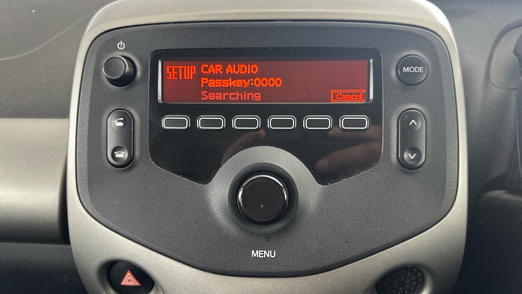 Toyota Aygo X 1L X-cite 4 Red #17