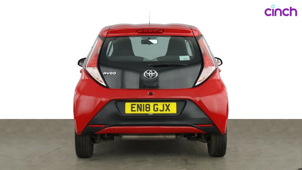 Toyota Aygo X 1L X-cite 4 Red #4