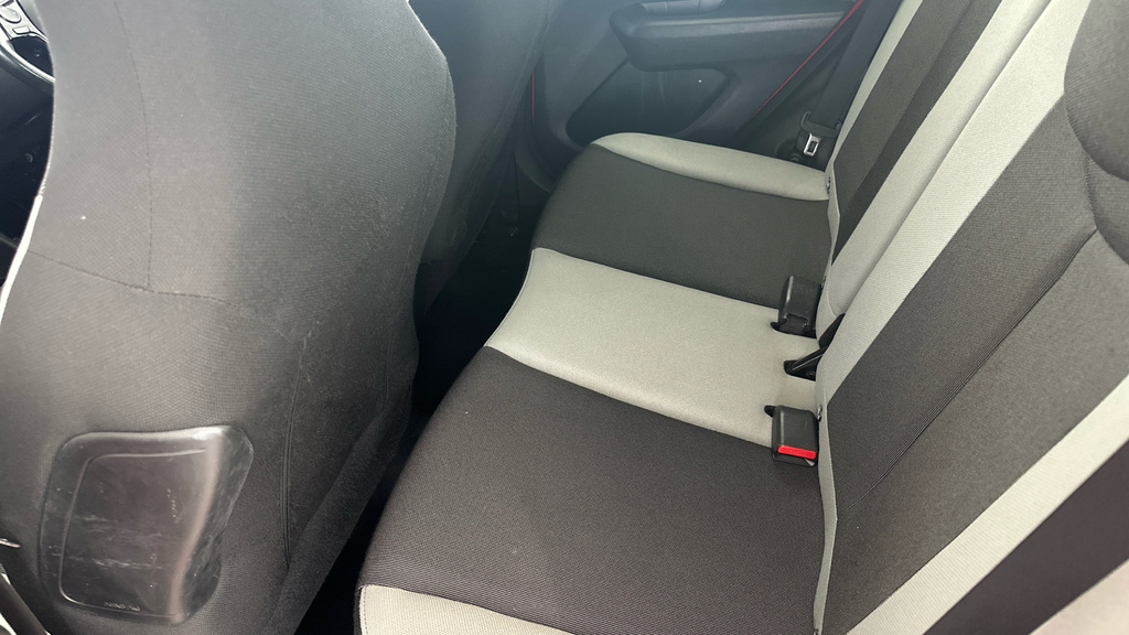 Toyota Aygo X 1L X-cite 4 Red #19