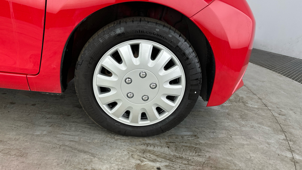 Toyota Aygo X 1L X-cite 4 Red #25