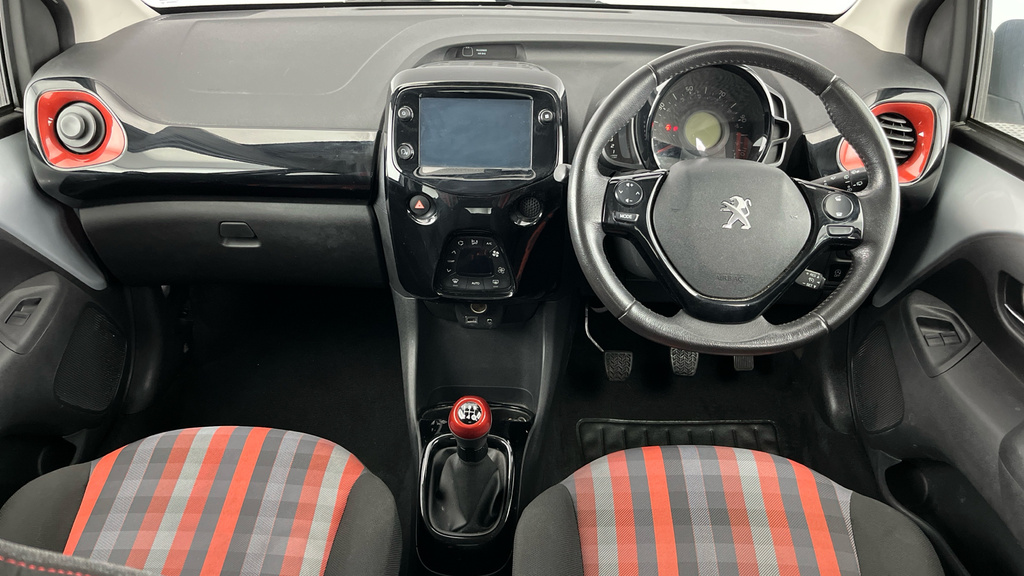 Peugeot 108 1.0 72 Allure Red #12