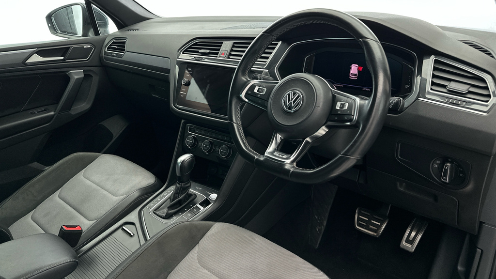 Volkswagen Tiguan 1.5 Tsi Evo 150 R-line Tech Dsg White #11