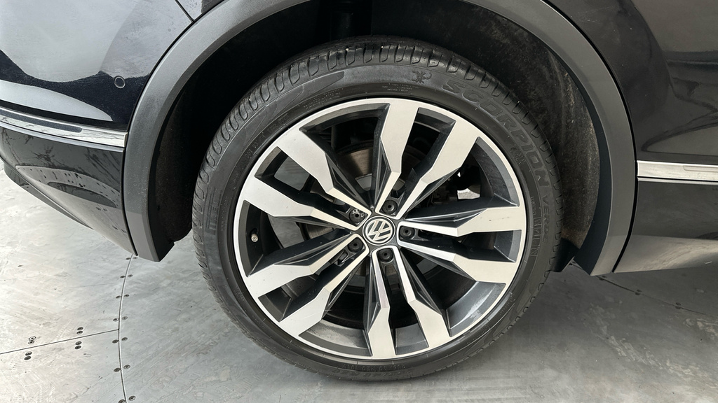 Volkswagen Tiguan 1.5 Tsi Evo 150 R-line Tech Dsg White #25