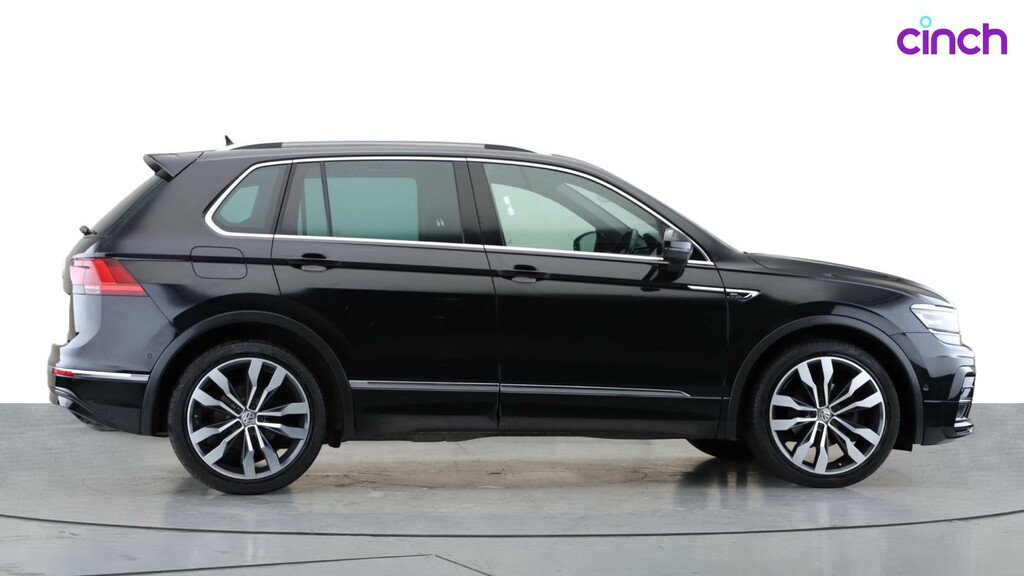 Volkswagen Tiguan 1.5 Tsi Evo 150 R-line Tech Dsg White #2