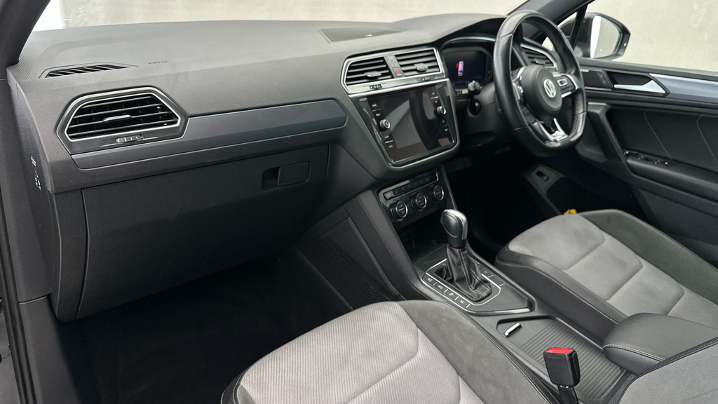 Volkswagen Tiguan 1.5 Tsi Evo 150 R-line Tech Dsg White #12