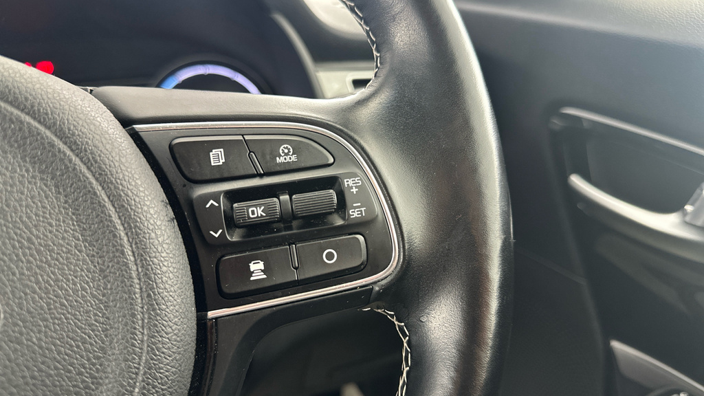 Kia e-Niro Kia Estate 150Kw 4 64Kwh White #14