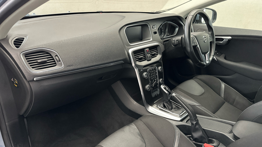 Volvo V40 1.5 T3 152 Inscription Geartronic Blue #11