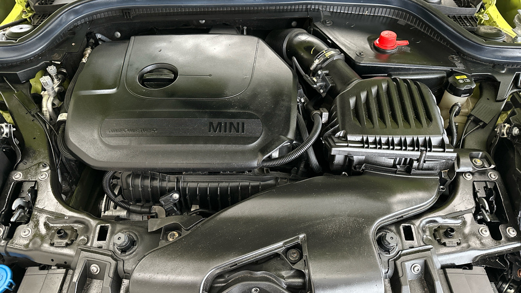 Mini Convertible 1.5 Cooper Sport Convertible Eur Red #22