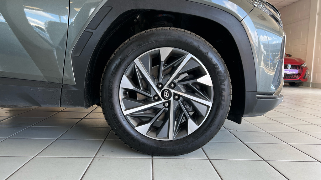 Hyundai Tucson T-gdi N Line S Red #28