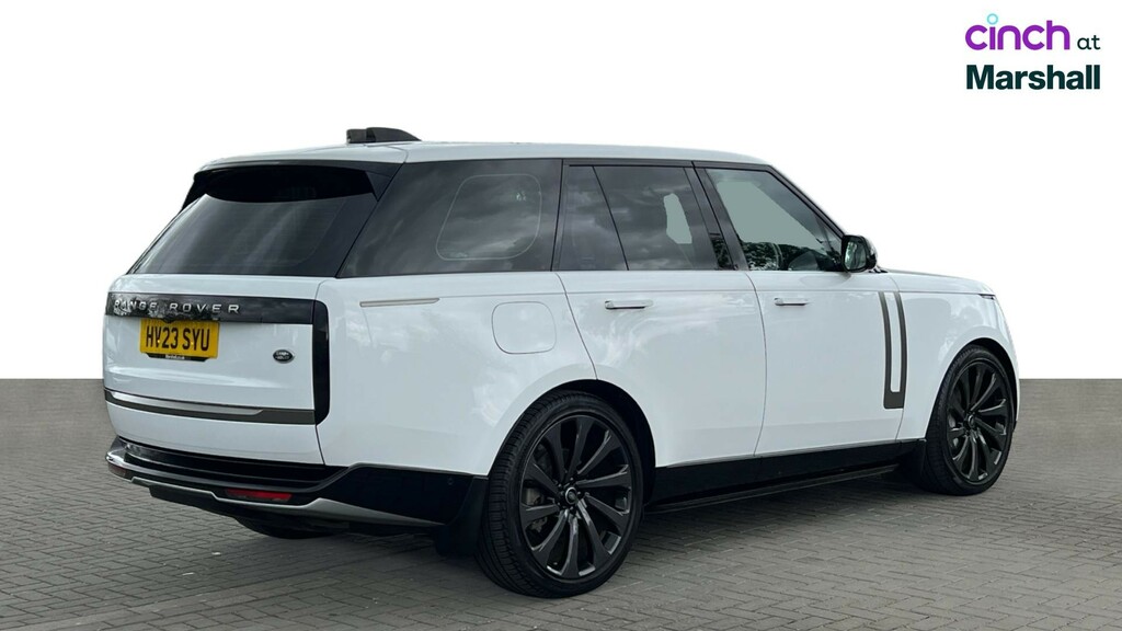 Land Rover Range Rover 3.0 P400 Estate Black #4