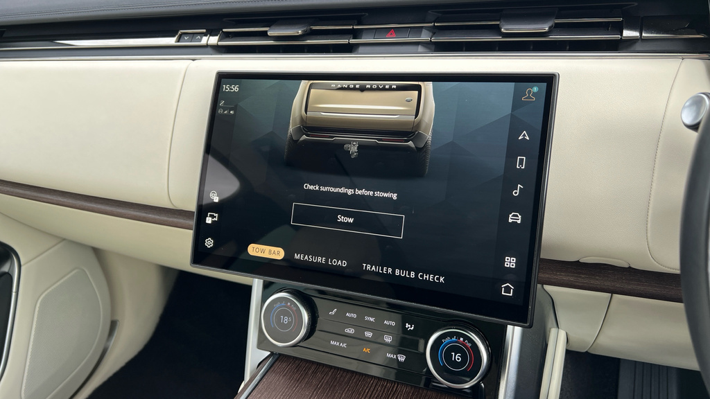 Land Rover Range Rover 3.0 P400 Estate Black #18