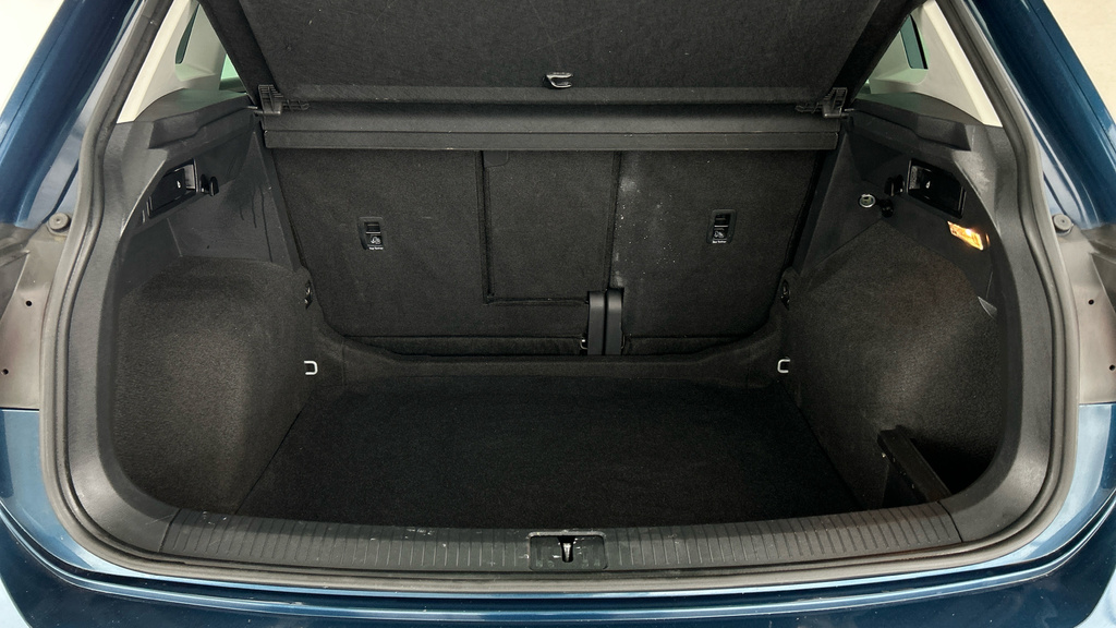 Volkswagen Tiguan 1.5L R-line Black #21