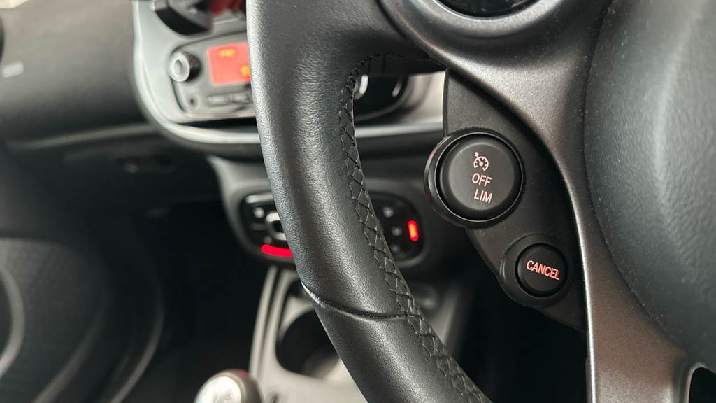 Smart Fortwo Coupe 60Kw Eq Prime Prem Plus 17Kwh 22Kwch Black #13