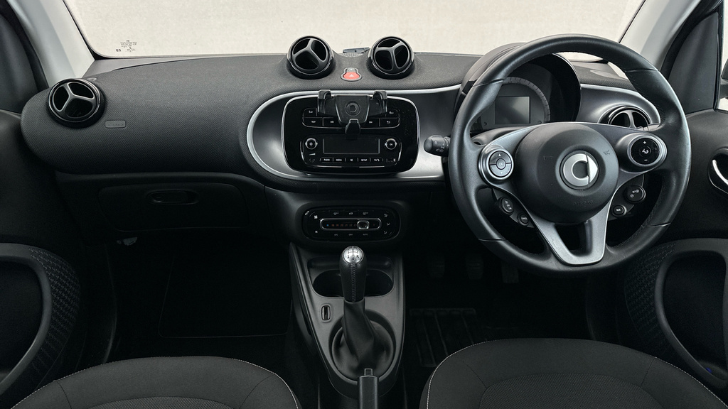 Smart Fortwo Coupe 60Kw Eq Prime Prem Plus 17Kwh 22Kwch Black #11