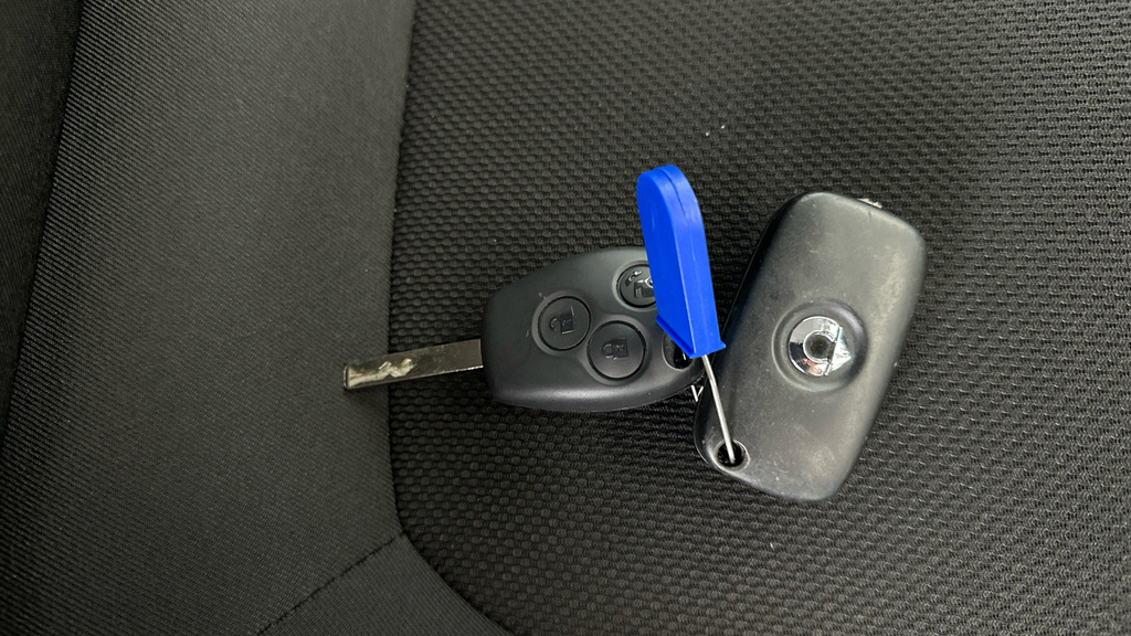 Smart Fortwo Coupe 60Kw Eq Prime Prem Plus 17Kwh 22Kwch Black #24