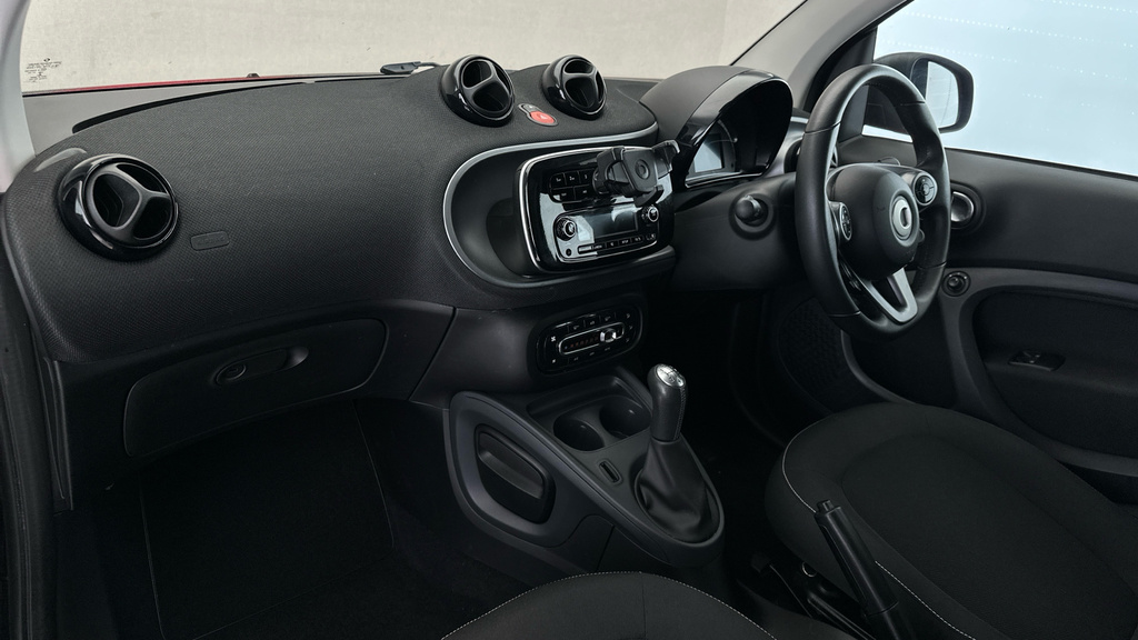 Smart Fortwo Coupe 60Kw Eq Prime Prem Plus 17Kwh 22Kwch Black #10