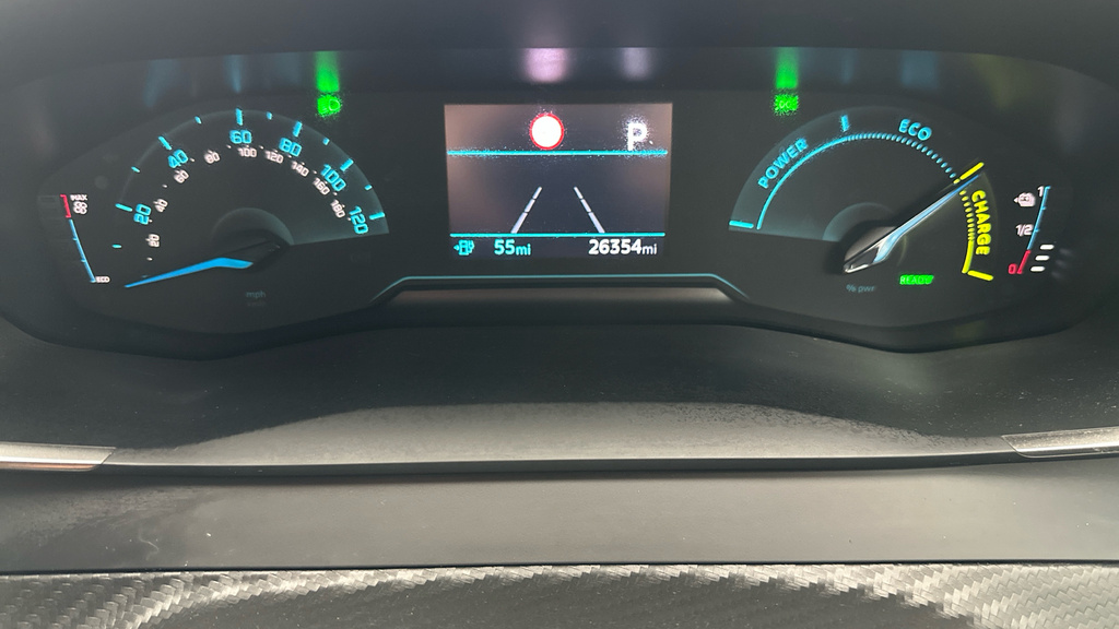 Peugeot e-2008 2022 50Kwh Allure Premium Suv 7 Grey #16