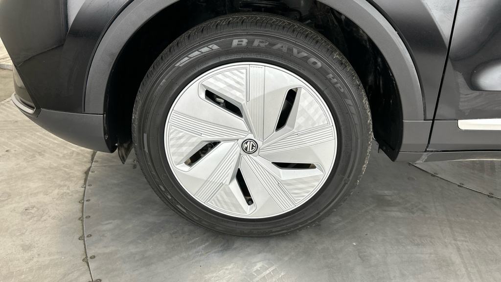 MG ZS 1.5 Hybrid Plus Se Suv Hybrid S Black #23