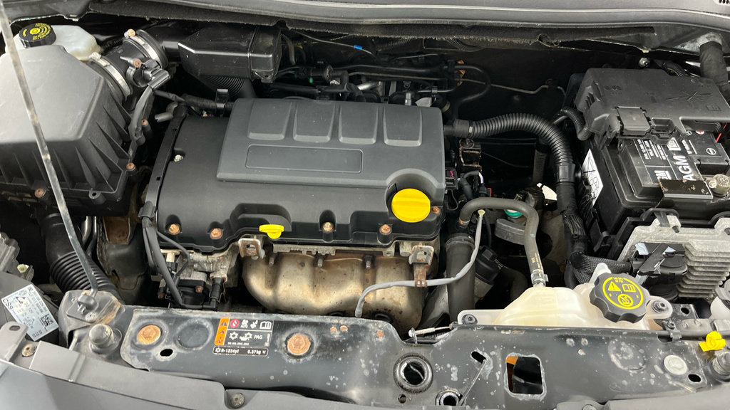 Vauxhall Corsa 1.4I Ecotec Energy Hatchback Eur #20